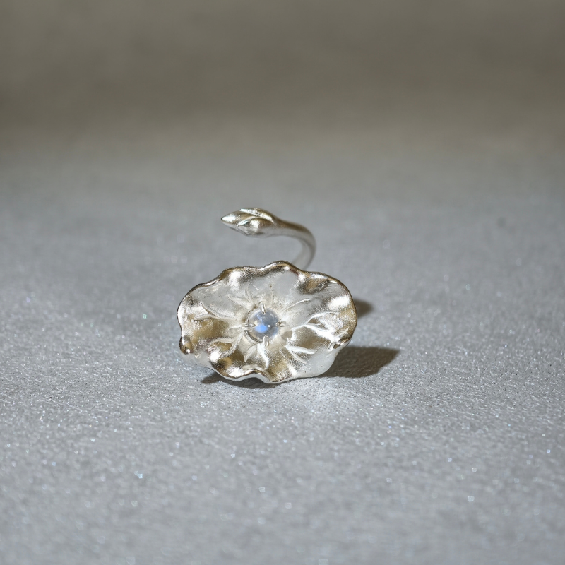 Organic Forms Collection - inspired by nature, shape by hand.