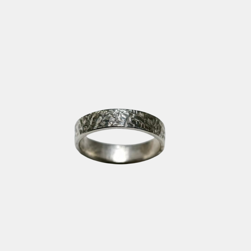 couple rings crushed ice style